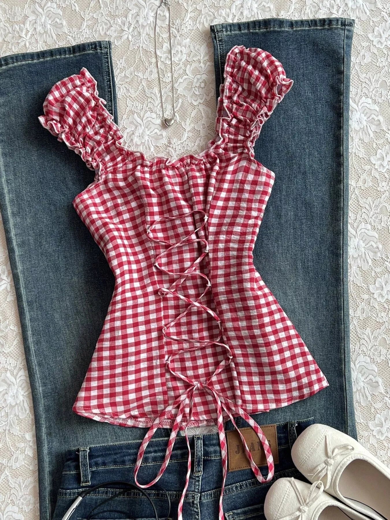Blouse Femme Vichy à Volants & Lacets – Manches Courtes, Motif Carreaux, Rouge S-XL - Bootiky