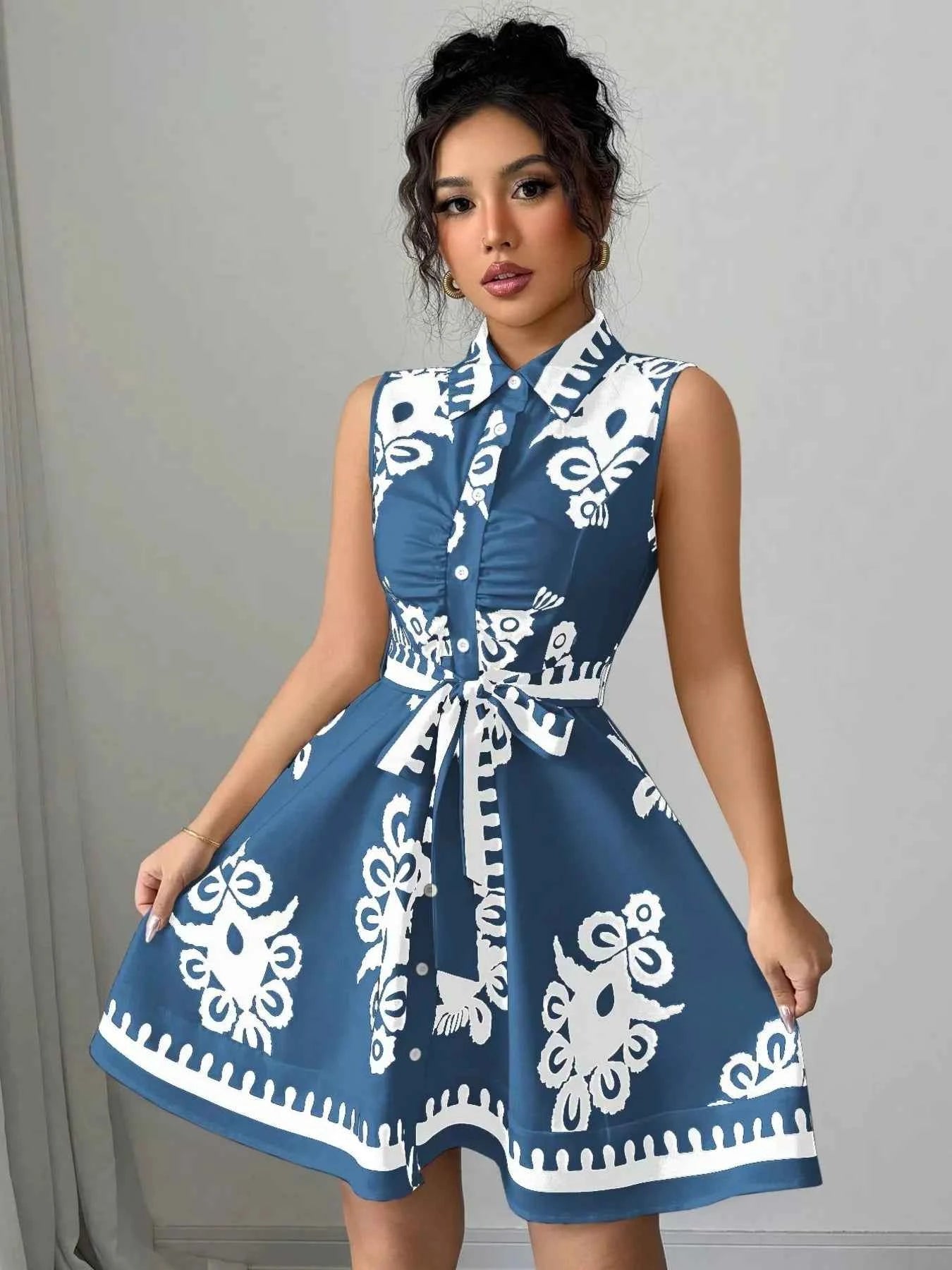Robe d'Été Froncée Escale Sans Manches – Ceinture à Nouer, S à 2XL - Bootiky