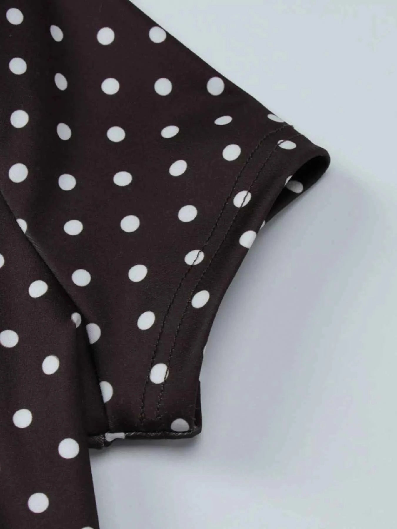 Robe Courte Retro Dolce à Pois Découpe Avant Cut-Out – Blanc, Marron, S à L - Bootiky