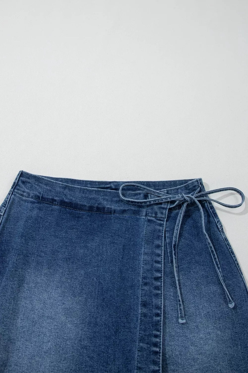 Jupe-Short en Jean Portefeuille Chic Denim – Short Intégré, Tailles 4 à 16 - Bootiky