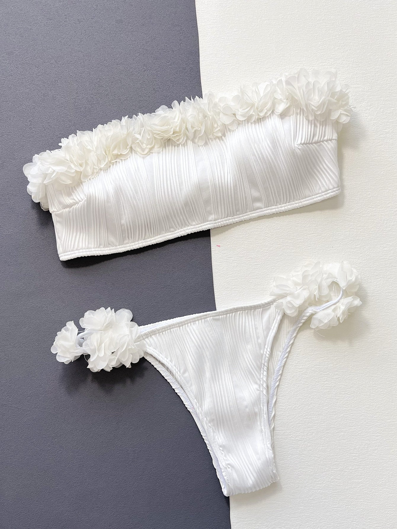 Bikini 2 Pièces Blanc — Brassière Applique & Dos Noué Taille Basse - Bootiky