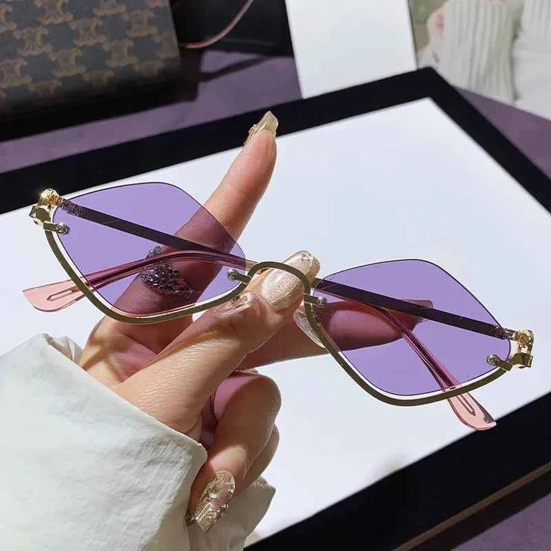 Lunettes de Soleil Œil de Chat Féline — Monture Dorée & UV400 - Bootiky