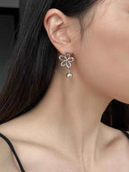 Boucles d'Oreilles Pendantes Fleur & Perles — Argent 925 - Bootiky