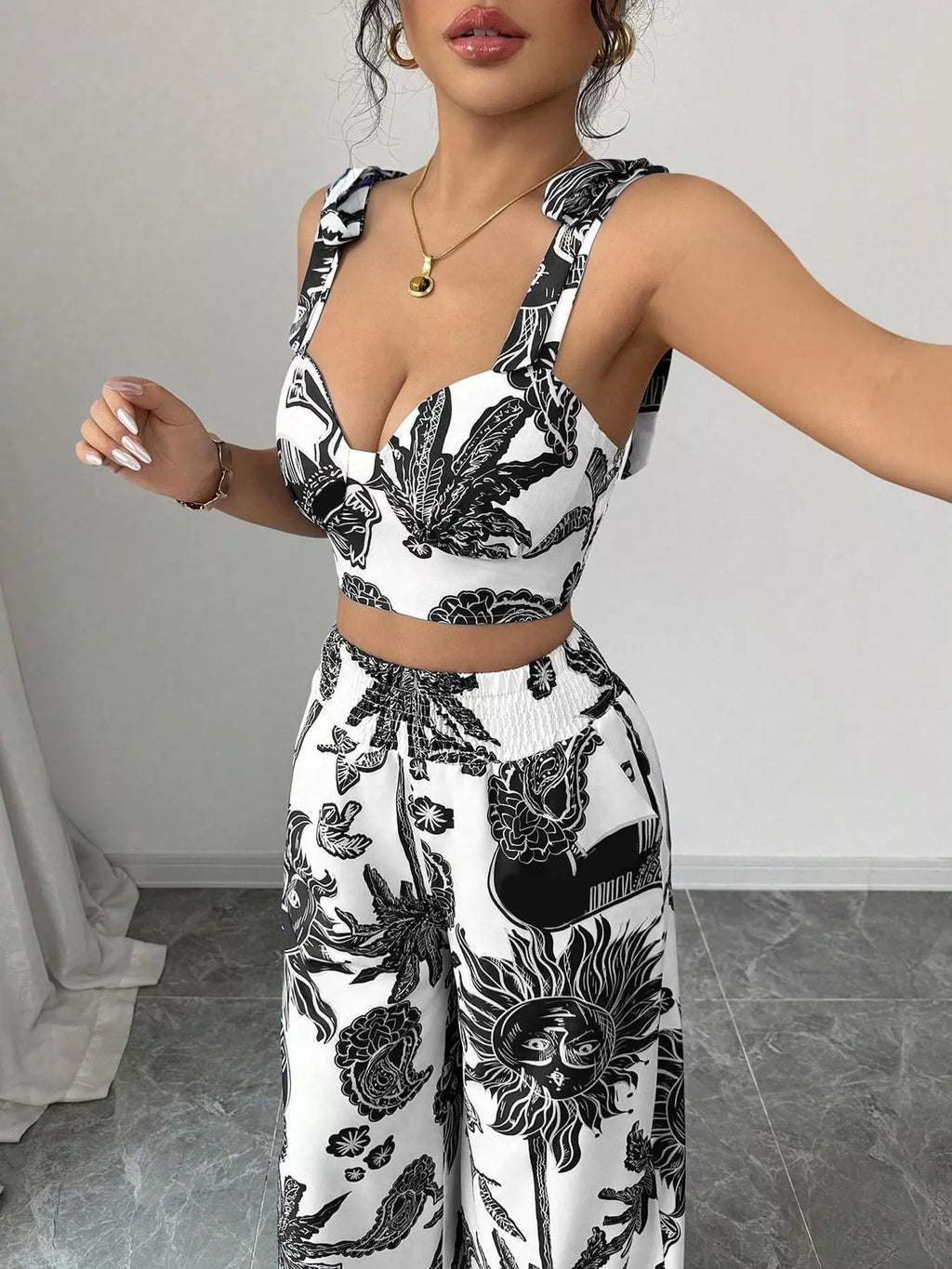 Ensemble crop top smocké imprimé floral & pantalon large femme – 3 coloris - Bootiky