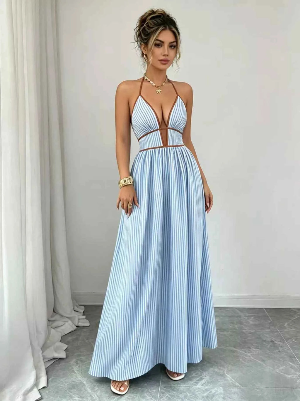 Robe Longue Graphique Riviera Col Licou – Rayures, Buste Smocké, S à 2XL - Bootiky