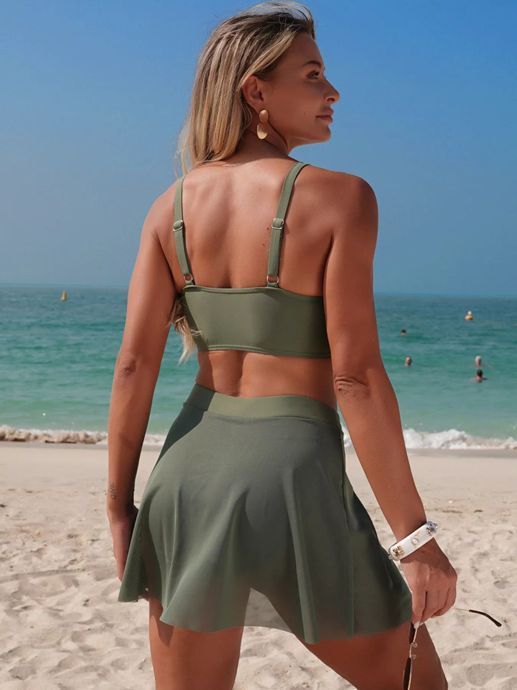 Ensemble de Bain Deux Pièces — Haut Twist & Jupe-Short - Bootiky