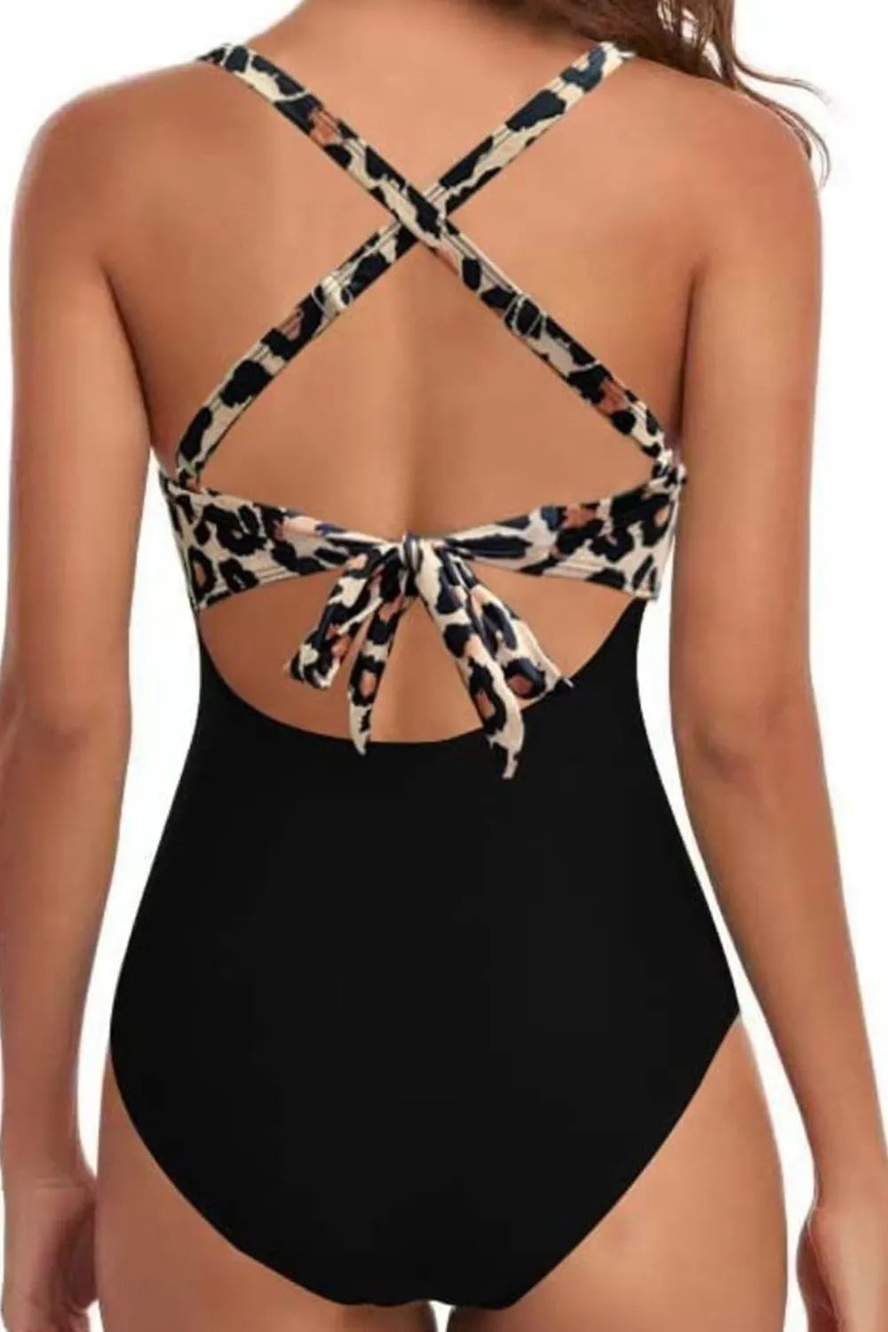 Maillot de Bain Une Pièce à Lacets Crisscross & Découpes - Bootiky