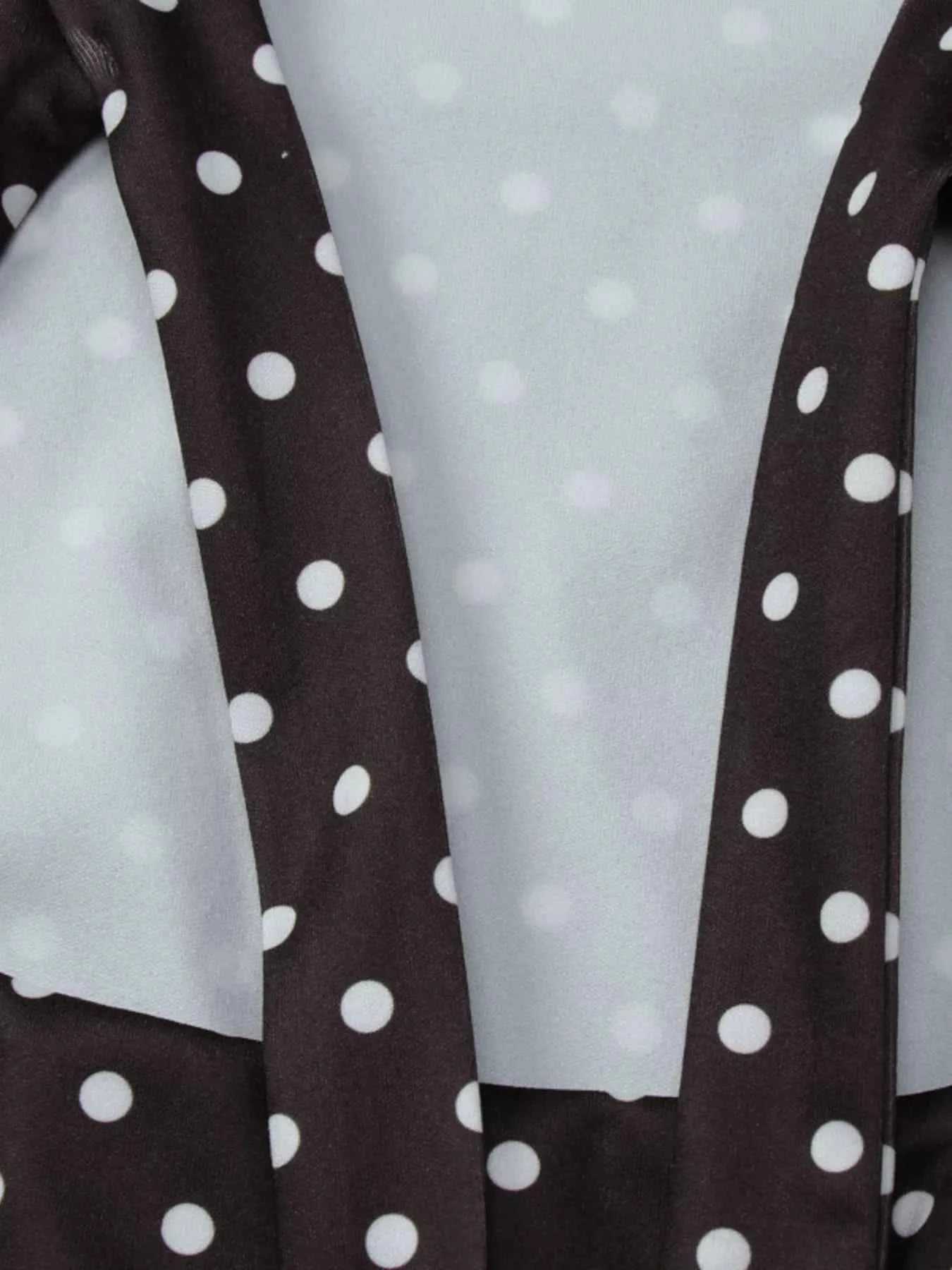 Robe Courte Retro Dolce à Pois Découpe Avant Cut-Out – Blanc, Marron, S à L - Bootiky