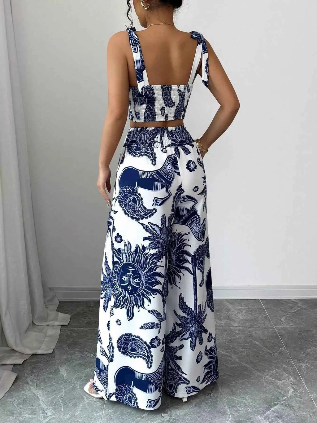 Ensemble crop top smocké imprimé floral & pantalon large femme – 3 coloris - Bootiky
