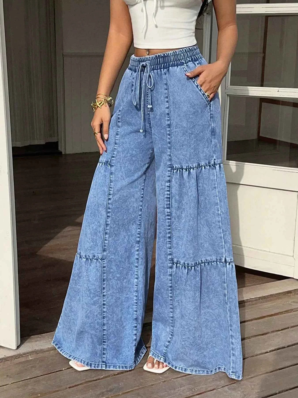 Jean wide-leg à volants – coupe ample et décontractée - Bootiky