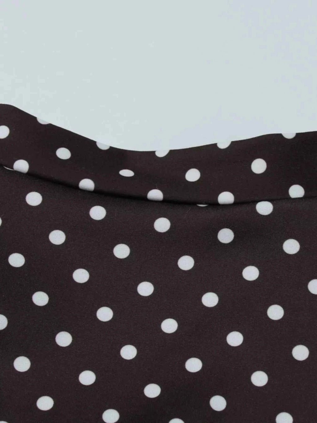 Robe Courte Retro Dolce à Pois Découpe Avant Cut-Out – Blanc, Marron, S à L - Bootiky