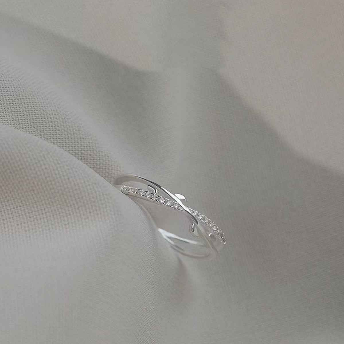 Bague Ouverte Ajustable Elysée – Argent 925 & Zircons, Taille Universelle, Quiet Luxury - Bootiky