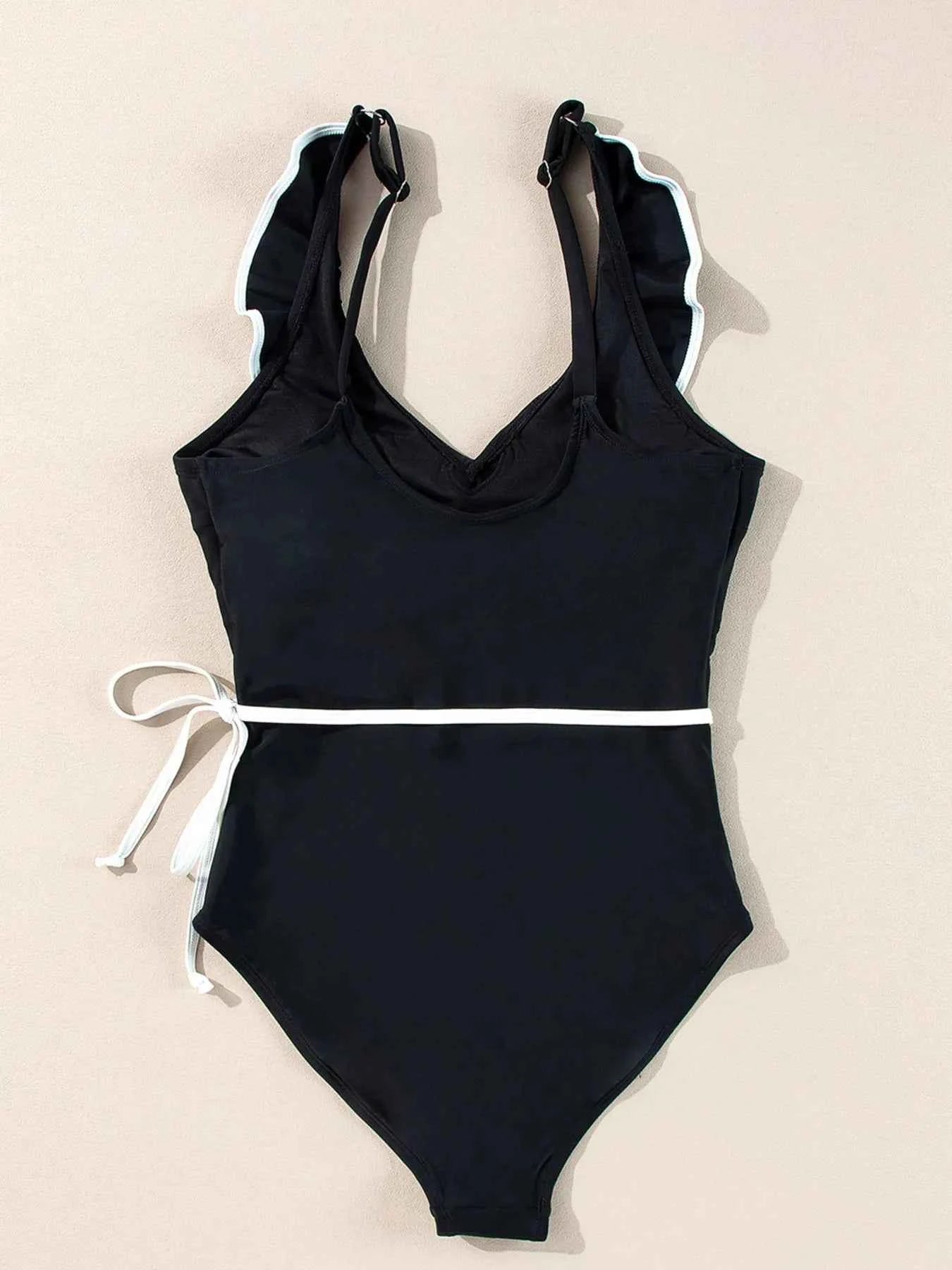 Maillot de Bain Une Pièce à Col en V & Détails Volants - Bootiky