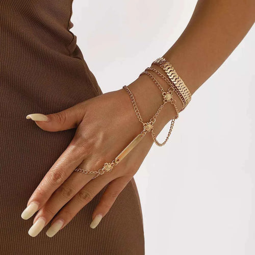 Bracelet de Main Multi-Rangs & Bague Naomi – Plaqué Or 18K ou Argenté, Ajustable - Bootiky