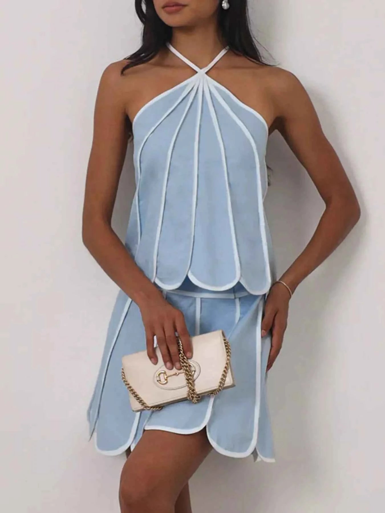 Ensemble top halter à volants liseré contrastant & jupe femme – Light Blue - Bootiky