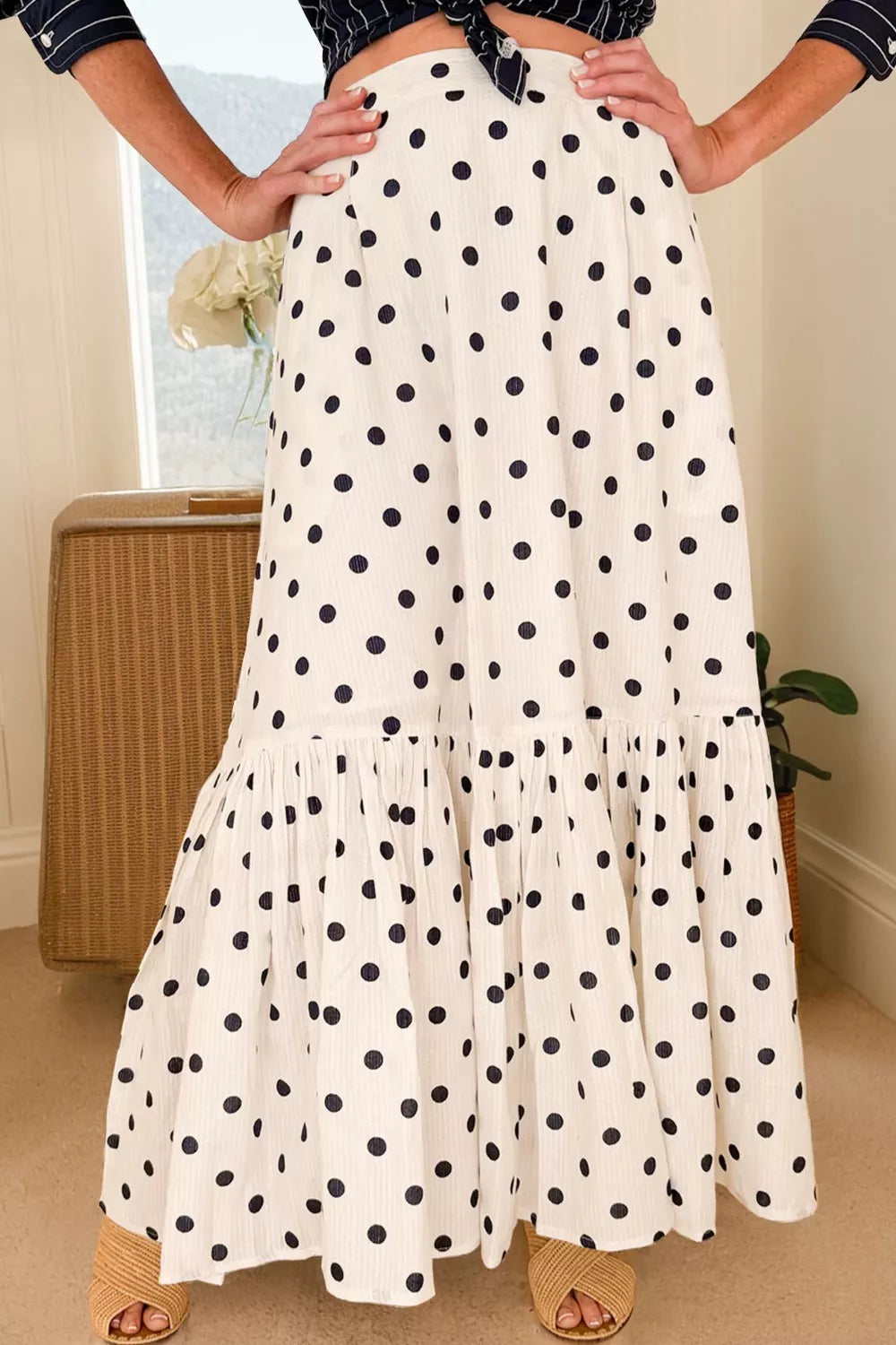 Jupe Maxi Volantée Polka Romance Fendue – Taille Haute, S à 2XL - Bootiky