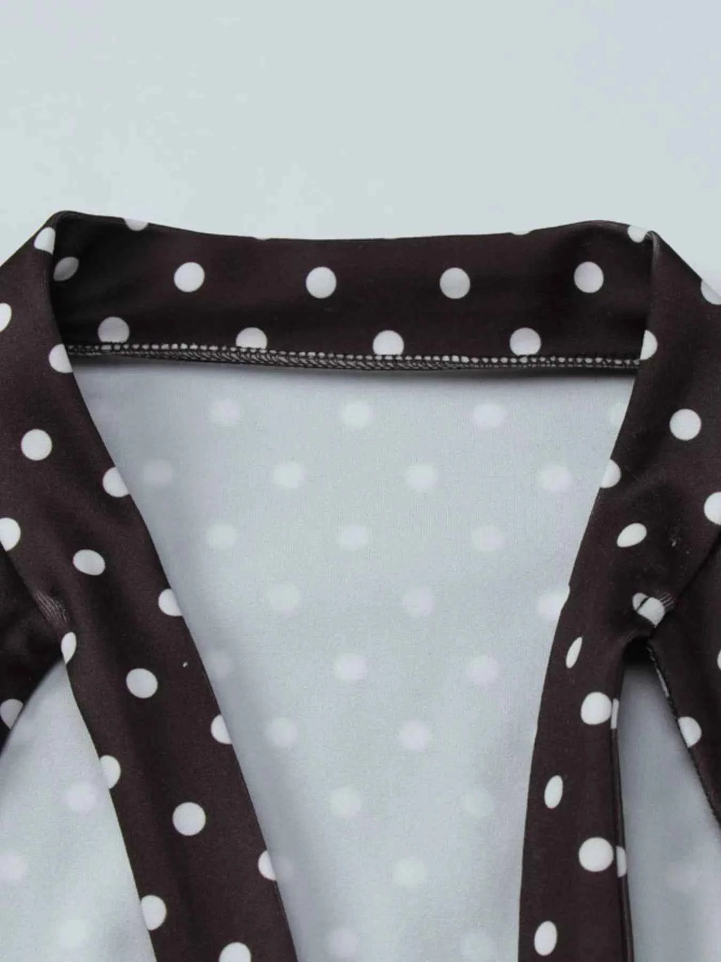 Robe Courte Retro Dolce à Pois Découpe Avant Cut-Out – Blanc, Marron, S à L - Bootiky